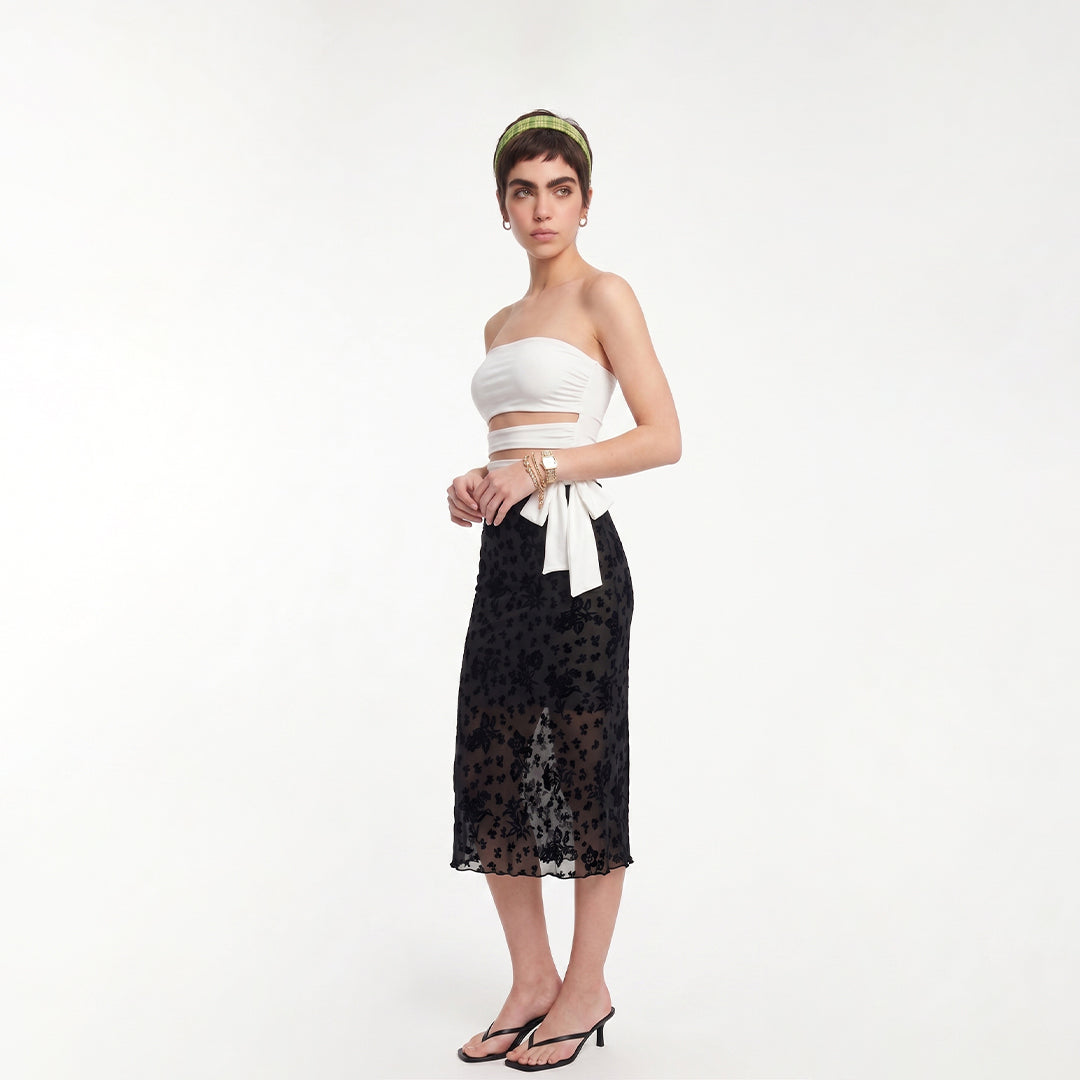 Top strapless lazo