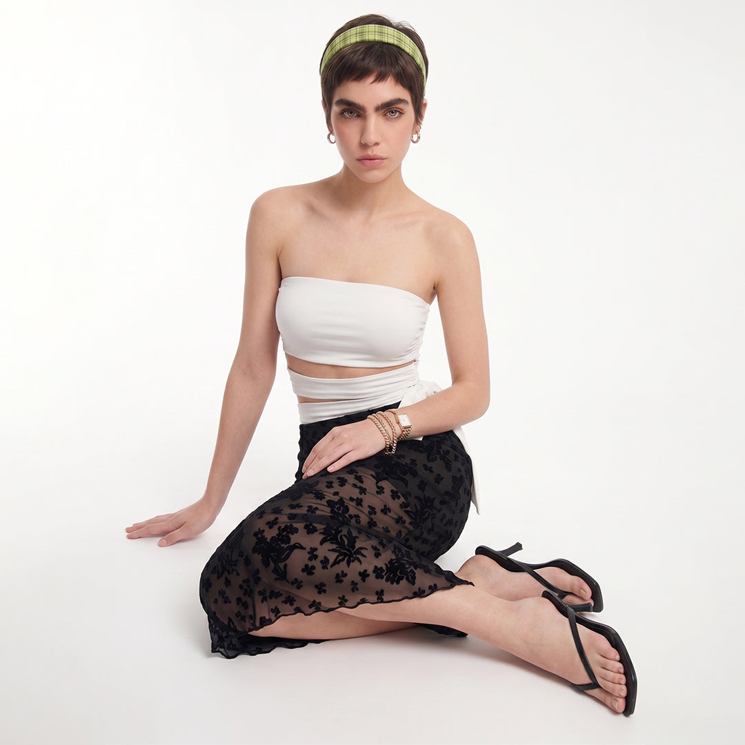 Top strapless lazo