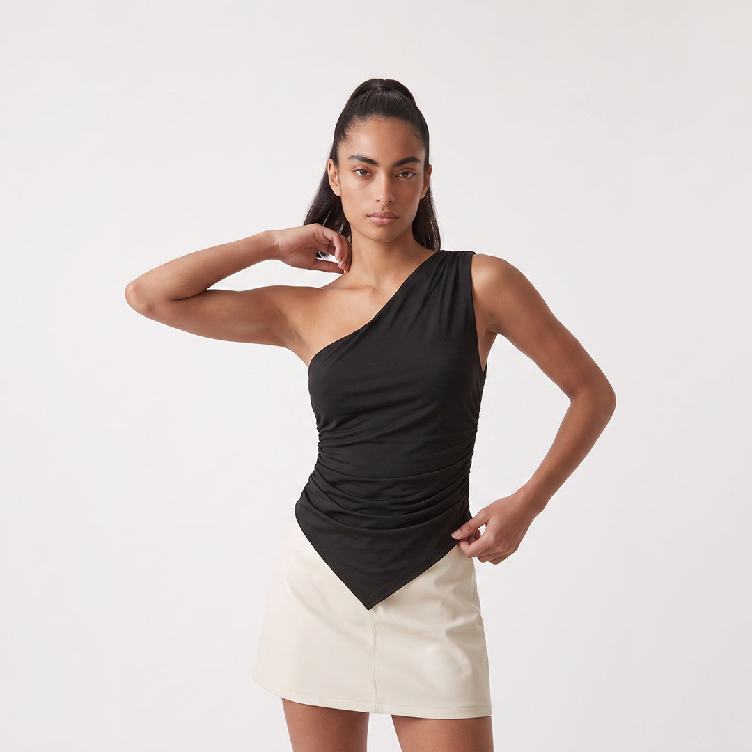 Blusa asimétrica