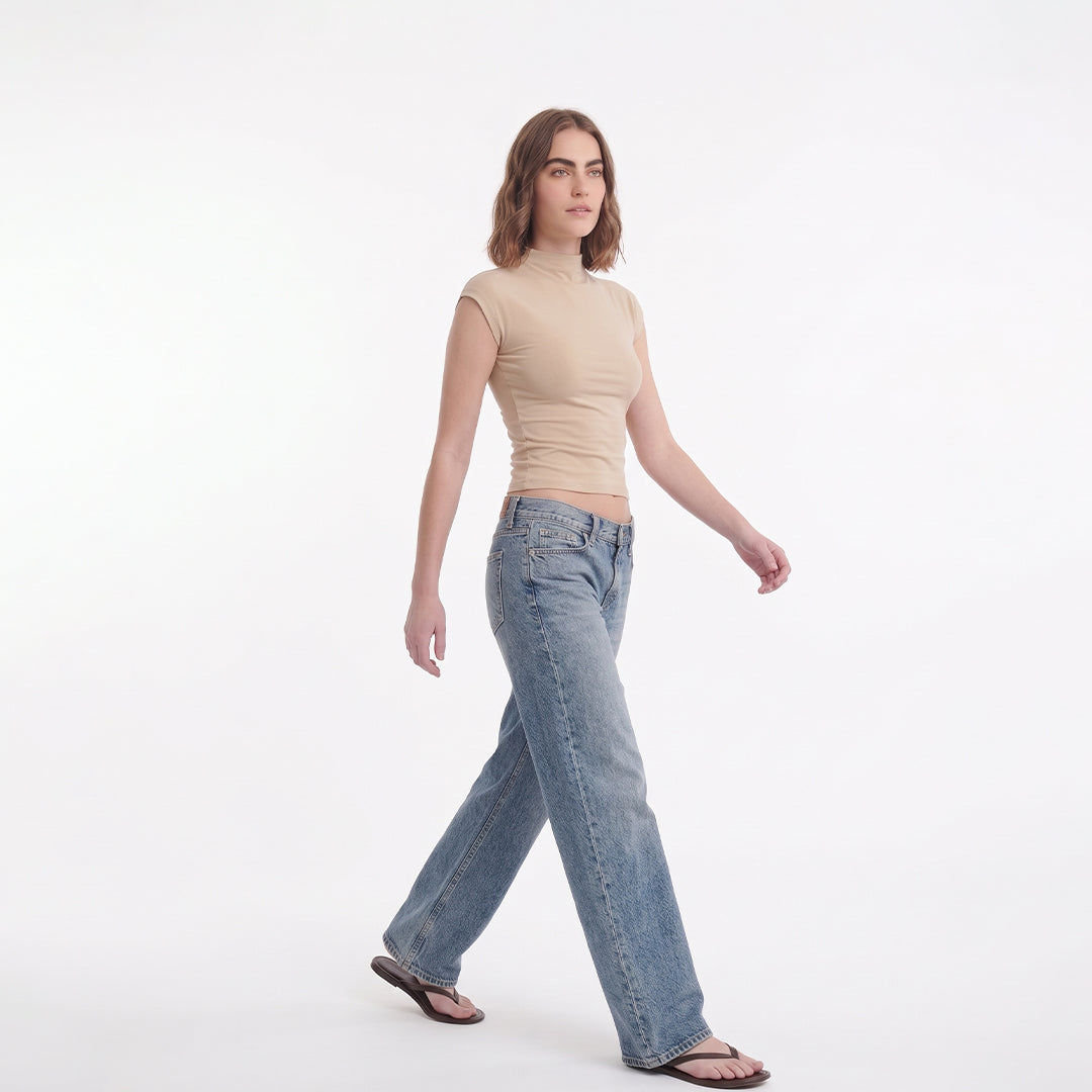 Blusa básica cuello alto