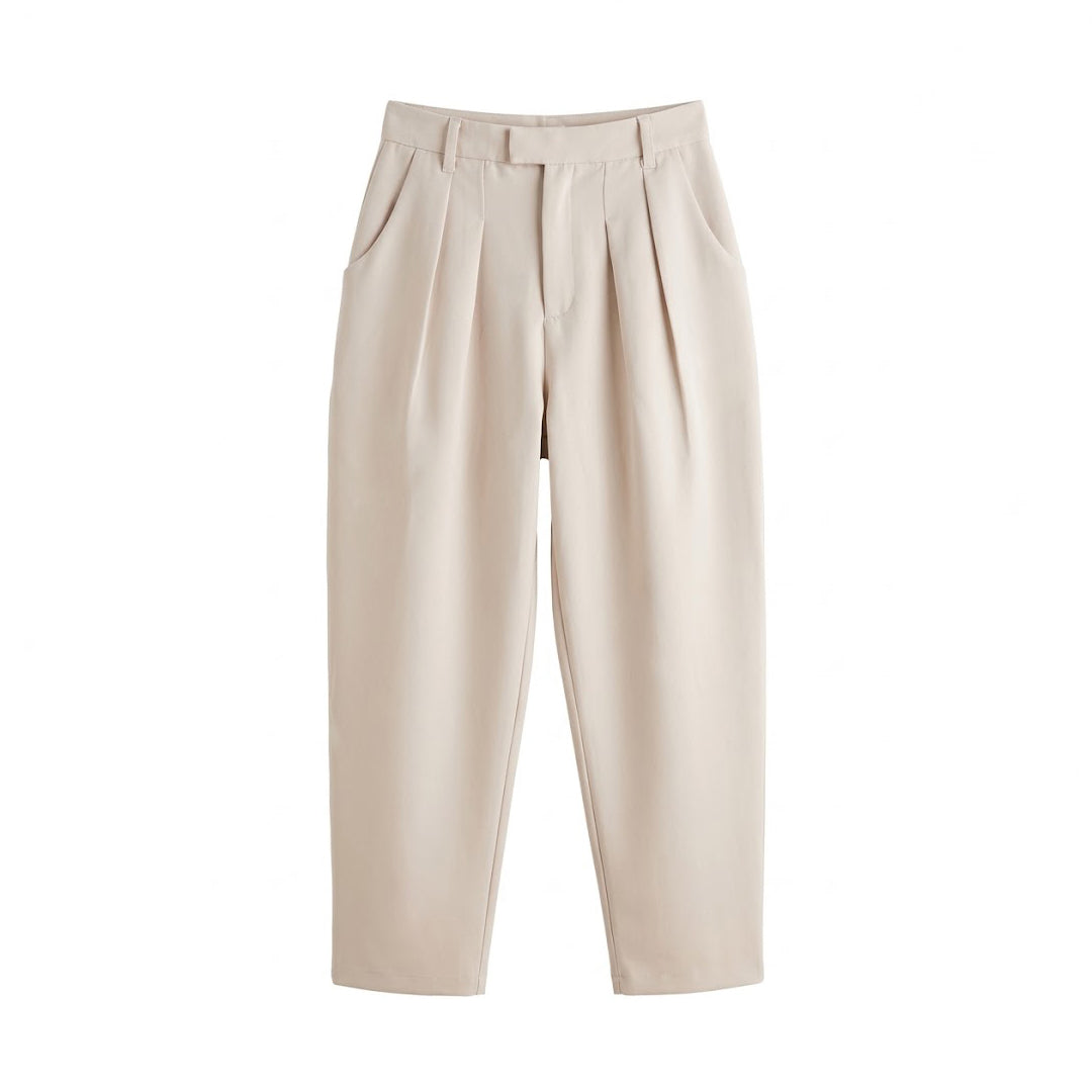 Pantalón carrot pinzas
