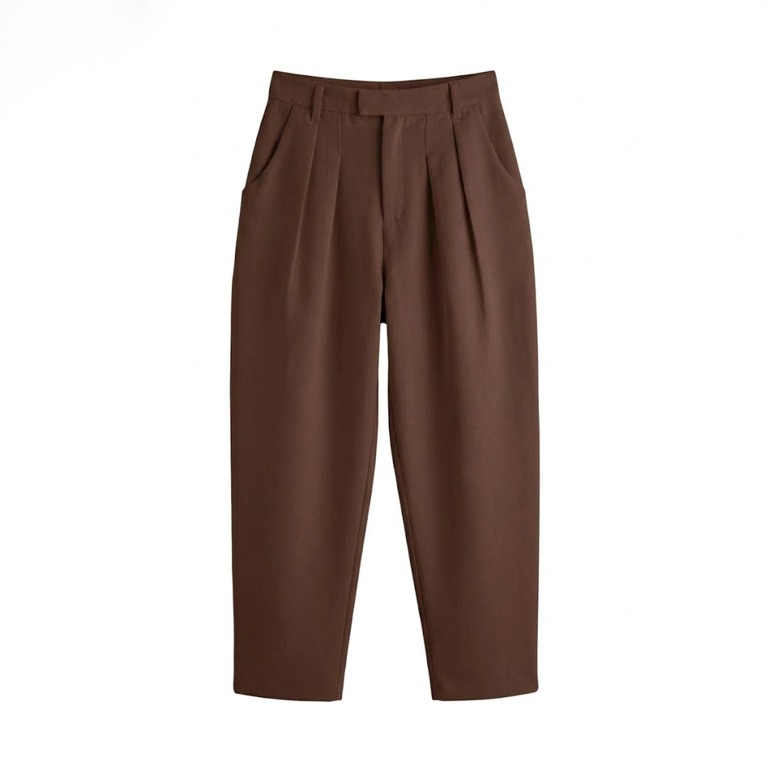 Pantalón carrot pinzas