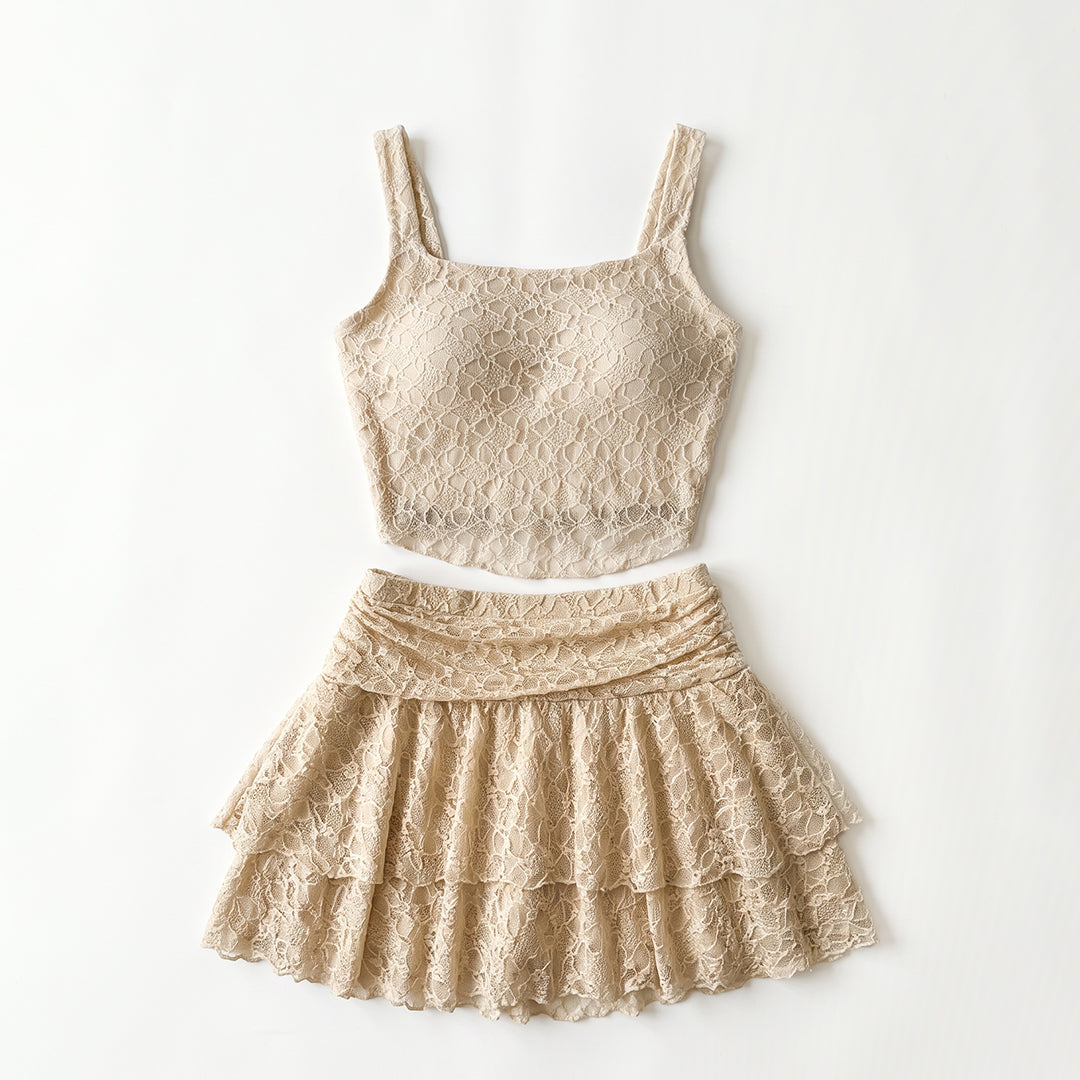 Falda mini escaje