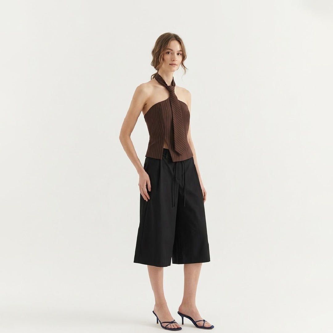 Blusa con corbata asimétrica